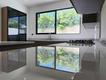 CASA EN VENTA EN EL NORTE DE MÉRIDA