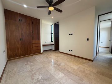 CASA EN VENTA EN PASEO COUNTRY, MÉRIDA, YUCATÁN