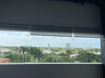 OFICINA ACONDICIONADA EN VENTA EN SKY CITY PISO 5 B, SAN RAMÓN NTE, MÉRIDA, YUC.