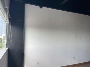OFICINA ACONDICIONADA EN VENTA EN SKY CITY PISO 5 B, SAN RAMÓN NTE, MÉRIDA, YUC.