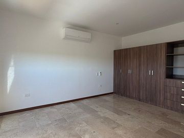 DEPARTAMENTO EN RENTA EN TEMOZÓN NORTE