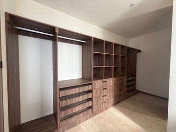 DEPARTAMENTO EN RENTA EN TEMOZÓN NORTE