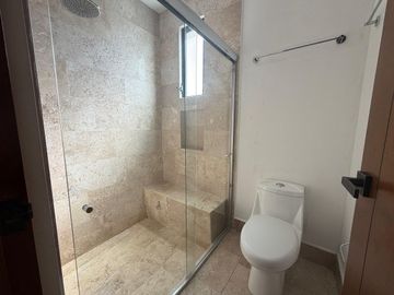 DEPARTAMENTO EN RENTA EN TEMOZÓN NORTE