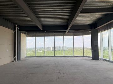 CONSULTORIO EN RENTA EN TORRE THE SKY, MÉRIDA, YUCATÁN.
