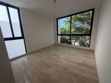 CASA EN VENTA EN YUCATÁN COUNTRY CLUB