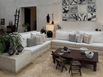 CASA EN VENTA  CON PANELES SOLARES EN DZIBILCHALTÚN