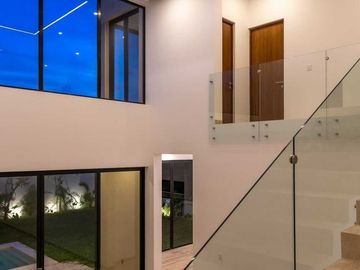 CASA EN VENTA EN YUCATÁN COUNTRY CLUB, MÉRIDA, YUCATÁN