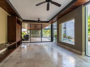 CASA EN VENTA EN YUCATÁN COUNTRY CLUB