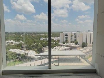 CONSULTORIO NIVEL 11 EN RENTA EN TORRE THE SKY, MÉRIDA, YUCATÁN.