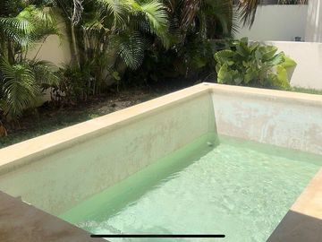 CASA EN VENTA EN YUCATÁN COUNTRY CLUB