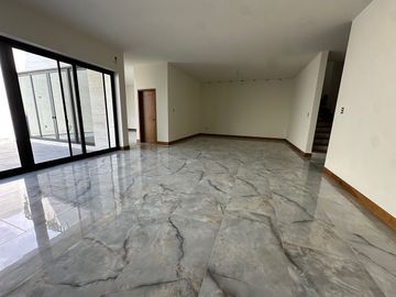 Casa en venta en La Loma Club de Golf, San Luis Potosí