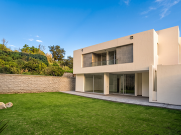 Casa Habitación en Renta en Bosque Esmeralda, Atizapán de Zaragoza