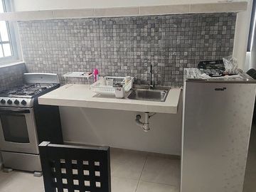 DEPARTAMENTO AMUEBLADO EN RENTA EN MÉRIDA, TEMOZÓN NORTE