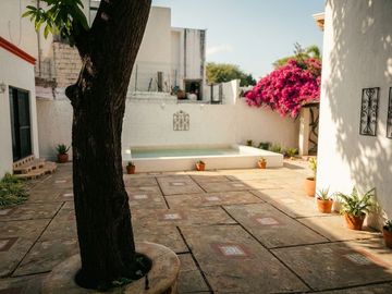 CASA ESTILO RUSTICO CON DEPARTAMENTO INDEPENDIENTE EN COL. EMILIANO ZAPATA NORTE