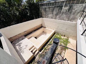 CASA REMODELADA  EN EL CENTRO A 7 CALLES DEL PARQUE DE LA PLANCHA