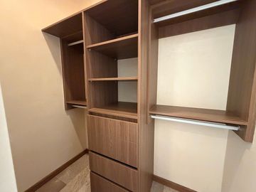 ESTRENA EXCLUSIVO DEPARTAMENTO EN EL NORTE DE MERIDA