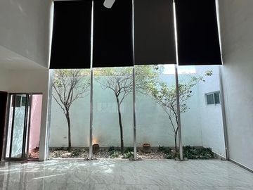 CASA ESTILO RUSTICA CON RECAMARA EN PLANTA BAJA, EN EL NORTE DE MERIDA