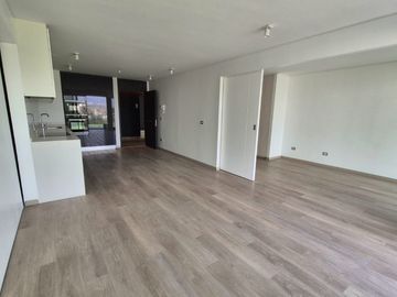 ARRIENDO DEPARTAMENTO EN LA REINA
