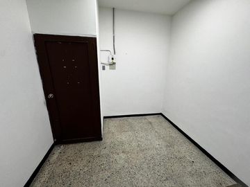 LOCAL EN ARRIENDO UBICADO EN ITAGUI SECTOR LA ESMERALDA