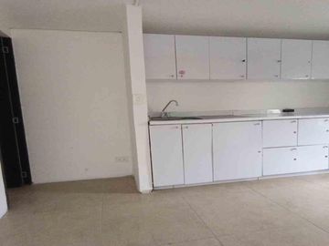 LOCAL EN ARRIENDO EN GUAYACANES/MANIZALES