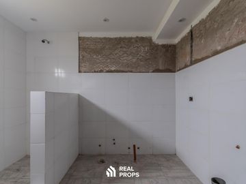 Terreno en venta en Mercedes- Construcción avanzada