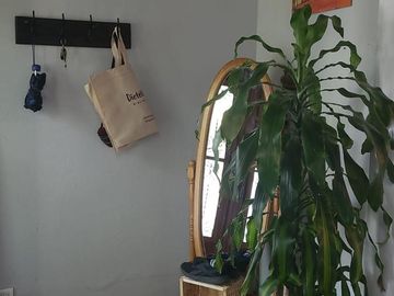 CASA EN EXCELENTE ESTADO DE CORTE AMTIGUO