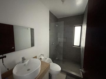 RENTA DE CASA AMUEBLADA EN ZIBATÁ. 7