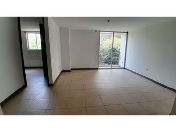 Apartamento en Arriendo, Maria Auxiliadora, Sabaneta / 56m²