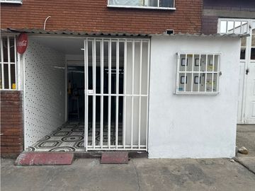 LOCAL VERSALLES - FONTIBÓN (APTO PARA ELABORACIÓN DE ALIMENTOS)