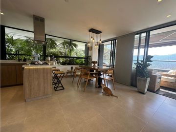 Apartamento premium con terraza de 31 m² en Las Palmas El Poblado