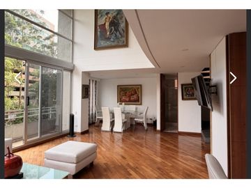 Apartamento Dúplex en el Poblado