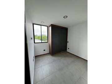 Renta casa duplex Cerritos Pereira