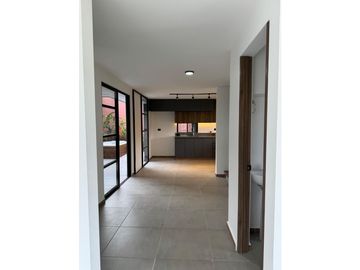 Renta casa duplex Cerritos Pereira