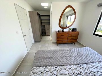 El Mirador Casa en Condominio con Lago, Alberca Climatizada y Gimnasio RAH100