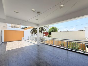 Casa en Venta Jardines de Mocambo