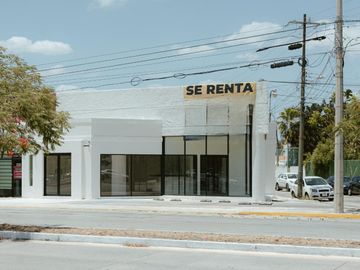 LOCAL COMERCIAL EN RENTA ESQUINA EN AVENIDA EN MERIDA YUCATAN