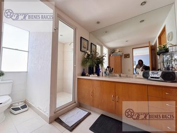 Departamento en Venta-Renta, Interlomas Palma Real Piso Alto con Vista