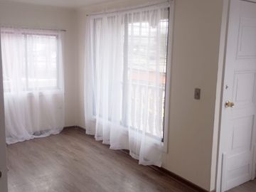 Venta Casa 4D 1B Pas. Cerrado Camilo Olav. Coronel
