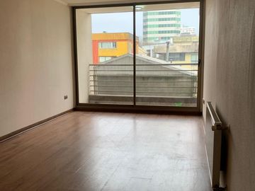 Dpto 1D1B Arriendo Concepción Frente Mall Centro
