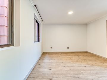 Urbana 30 [2595-11]