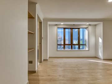 Urbana 30 [2595-11]