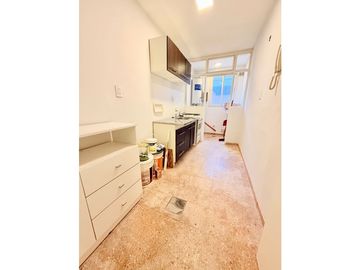 LATORRE PROP. ALQUILA 24 MESES DEPTO CON BALCON