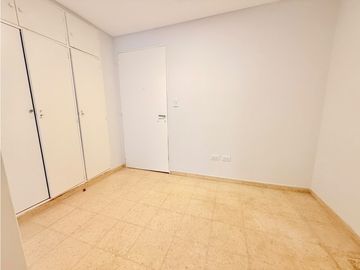 LATORRE PROP. ALQUILA 24 MESES DEPTO CON BALCON