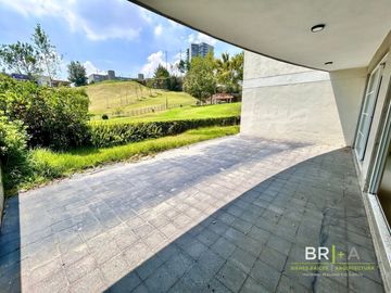Departamento Garden en renta con jardín en Bosque Real, Green 22