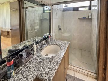 Venta  Departamento parte alta Bosques de las Lomas
