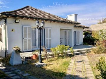 GRAN OPORTUNIDAD CASA EN LA FLORIDA CON 5 DORMITORIOS