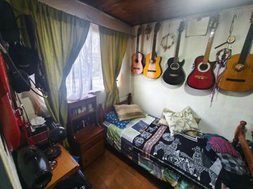 SE VENDE CASA EN ÑUÑOA 83 MTS TERRENO 3D 1B