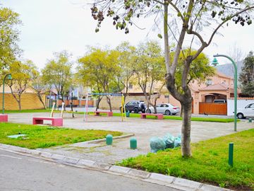 OPORTUNIDAD, CASA 4D-3D-QUINCHO, VALLE LO CAMPINO, QUILICURA