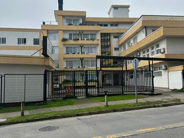 OFICINA COMERCIAL EDIFICIO BOLD CON ESTACIONAMIENTO