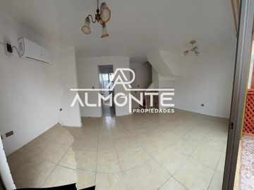 ARRIENDO CASA 3D 2B SECTOR AIRES DE SAN PEDRO DE LA PAZ